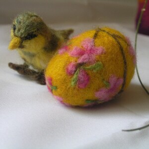 Needle felted Waldorf Easter egg/Bloomy Plum/needle felt by Daria Lvovsky image 2