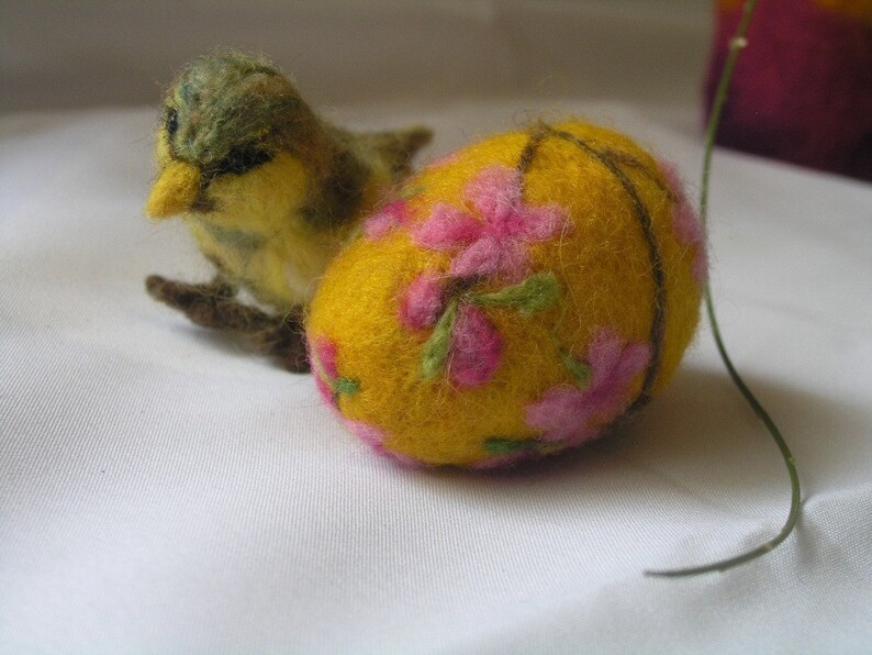 Needle felted Waldorf Easter egg/Bloomy Plum/needle felt by Daria Lvovsky image 2