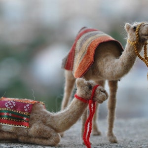 Needle felted Nativity. Sitting Camel Waldorf. Doll wool soft sculpture. Needle felt by Daria Lvovsky image 3