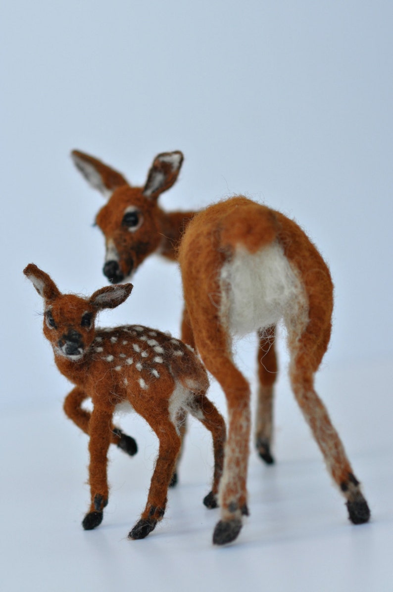 Mother-deer and a fawn, Needle Felted Animals, Needle felted deer, Needle felted animal image 6