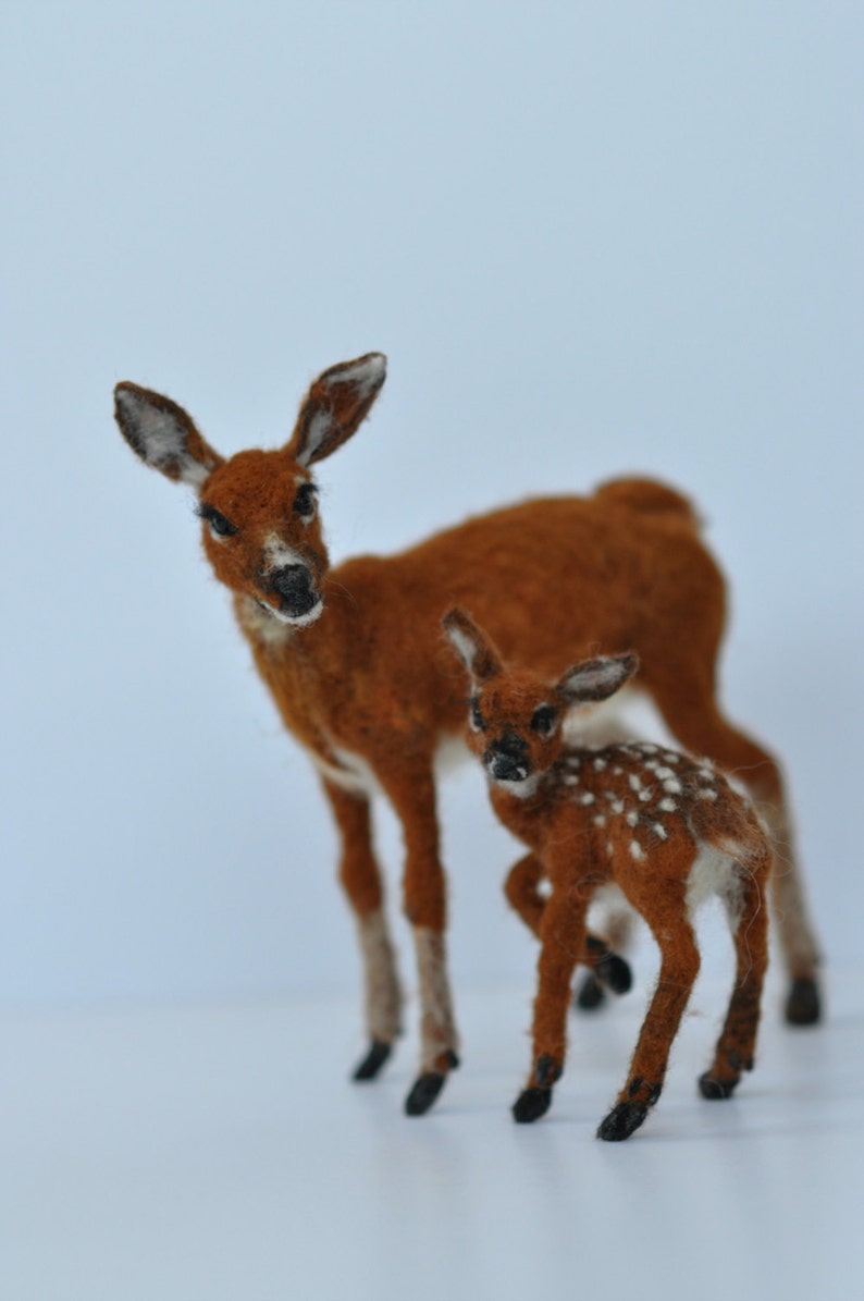 Mother-deer and a fawn, Needle Felted Animals, Needle felted deer, Needle felted animal image 5