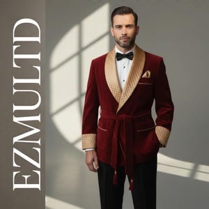 Vintage Style Burgundy Velvet Smoking Jacket Men's Luxury Quilted Gold Shawl Lapel Robe Formal Party Wear Groom’s Dinner Jacket Host Coat