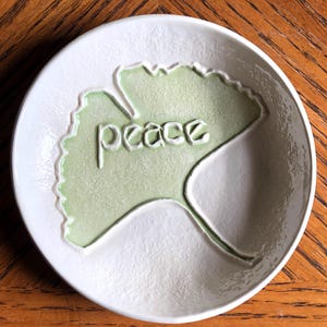 GINKGO BLATT Ringschälchen! erklärt Frieden! Durchdachtes handgemachtes Geschenk. Kommt schön verpackt als Geschenk!      001