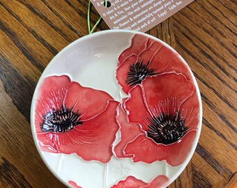 Red Poppies Wall Hanging. 5' Handmade Ceramic Unique, textured, lightweight & lovely. Arrives gift bagged!   #H5-2