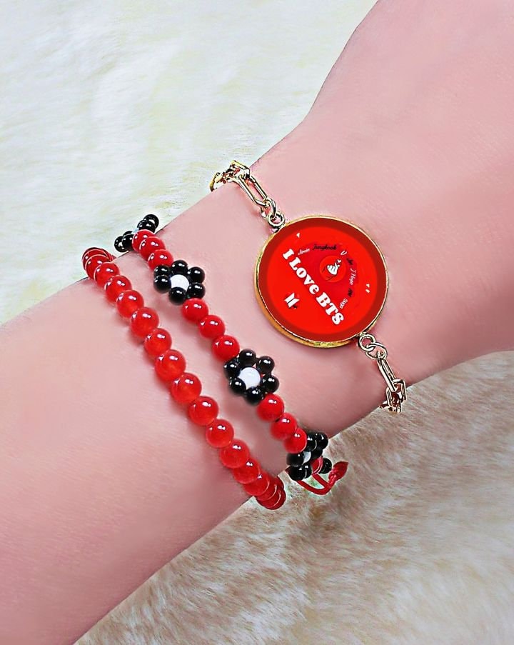 【NIRO SERENDIPITY】EIGHT CHAIN RED BEADS BRACELET▲BTS着用 BTS Vテテ着用】 EiGHT CHAiN & RED BEADS #70 Vブレスレット