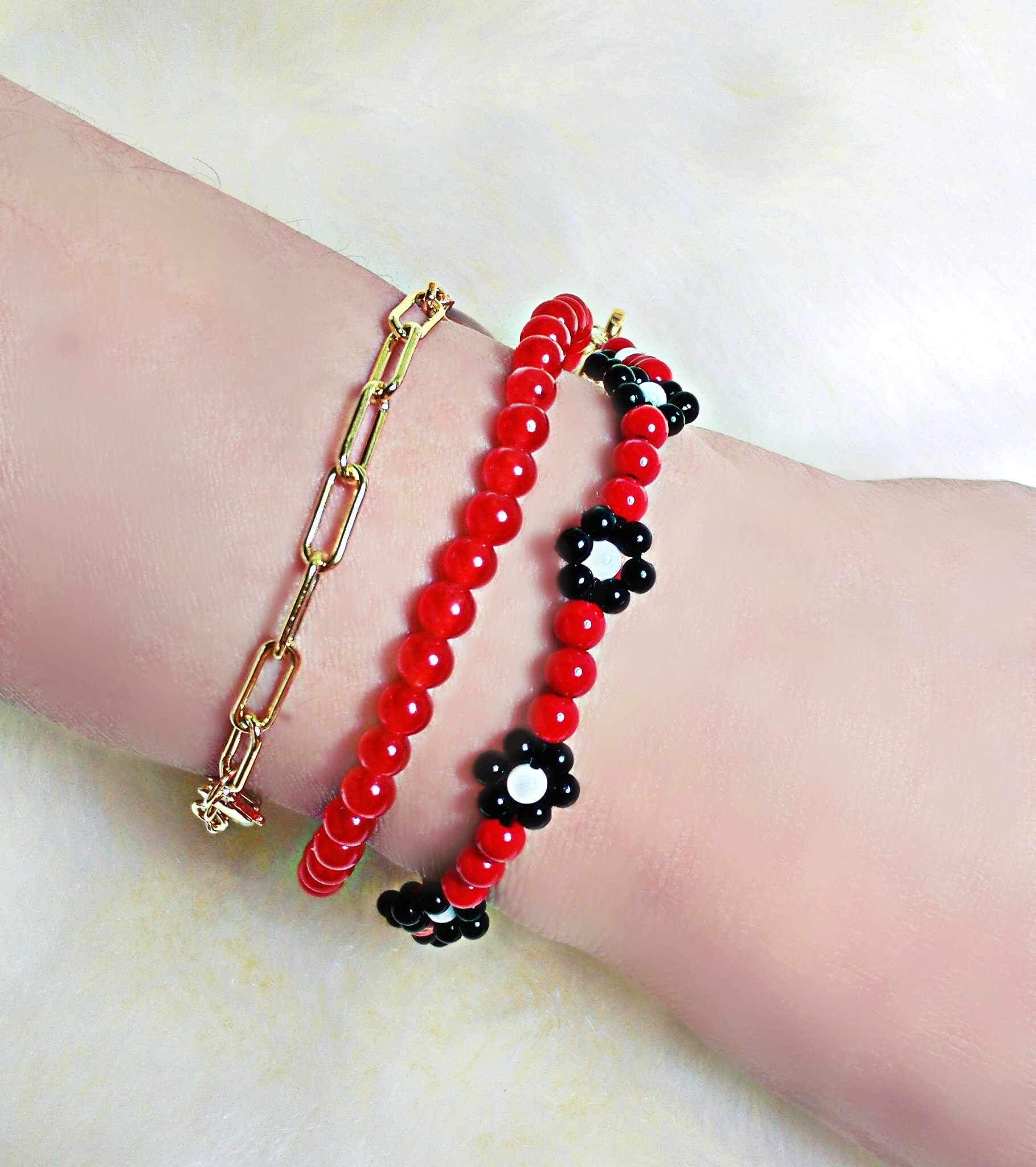 Bts v sale red bracelet
