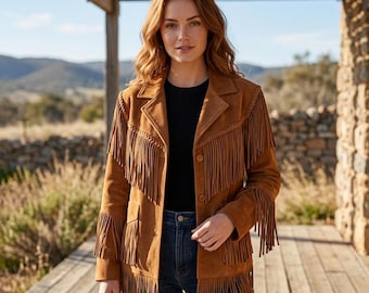 Ręcznie robiona kurtka z brązowej zamszowej skóry z frędzlami | Płaszcz w stylu boho w stylu western cowgirl | Strój rodeo na festiwal inspirowany rodzimymi kulturami