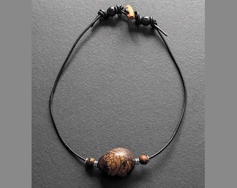 Mens Surfer Beaded Necklace Tagua Nut Tribal Pendant Necklace for Men Ethnic Leather Cord Jewelry Gift Minimalist Style