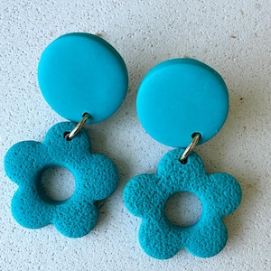Turquoise Polymer Clay Earrings – Handmade Floral Earrings – Lightweight Gift for Her – Summer Jewelry – Cute Blue Statement Earrings