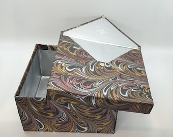 Handcrafted Storage Box Magnetic Closure Envelope Style Decorative Container Elegant Design Marbled Paper Gold Accents Jewelry Holder