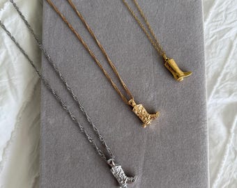 Cowboy boot necklace, Stainless Steel 18k gold plated, Western Cowboy Boots Pendant Necklace, waterproof necklace, non tarnish jewelry.