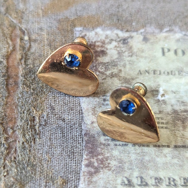 Vintage Coro Gold Tone Heart Earrings with Blue Rhinestones.- Screw Back Gold Earrings Signed Coro - Non-pierced Ears