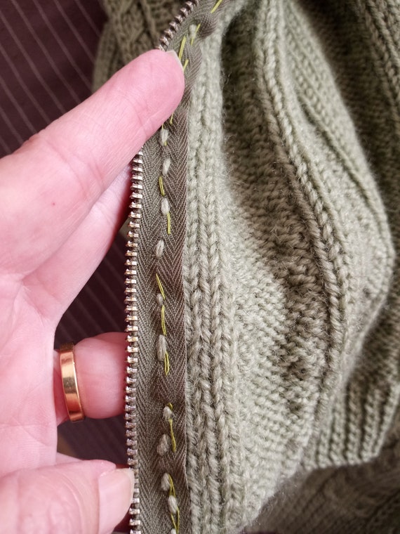 Hand-knit zippered sweater - image 3