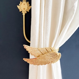 Double-wing brass curtain hook，Gold Curtain Hooks, Brass Hooks，Housewarming gift