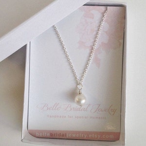 Single Pearl necklace, minimalist elegant classic pearl, round real pearl neckace gift, sterling silver chain, white pearl jewelry