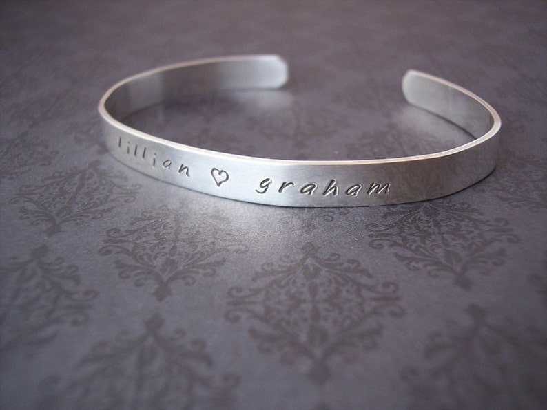 Elegant, Classic Sterling Cuff Bracelet custom Hand stamped personalized Bild 2