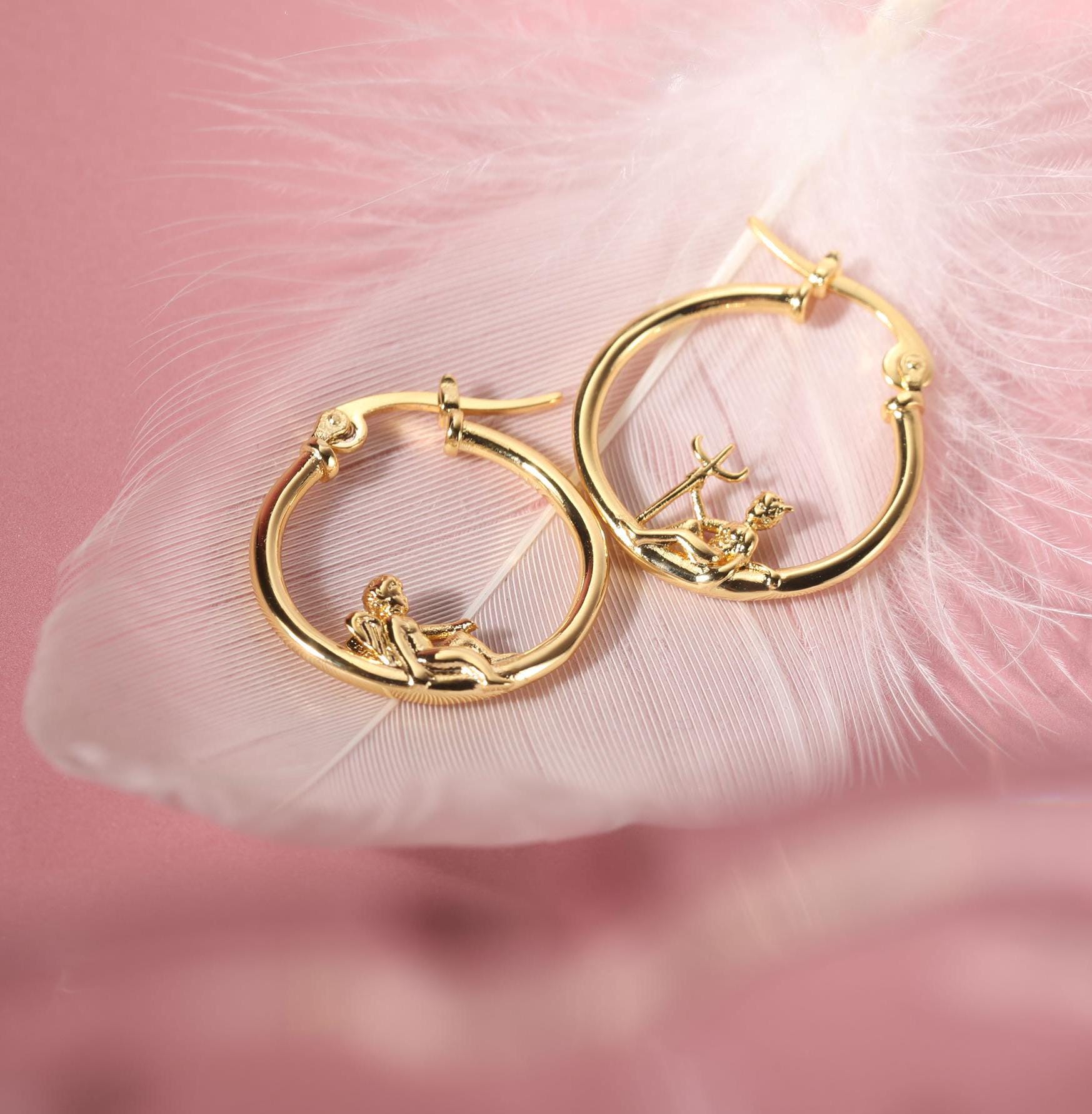 I see Angels on the moon hoops earrings 14 gold Gold Hoop Earrings With Angels - Etsy main image 2