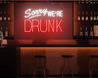 面白いバーの看板「私は酔っていません、筆記体で話しています