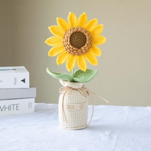 Handmade crochet sunflower, crochet gift, home decoration, office decor, anniversary gift, birthday gift, gift for her, valentine&#39;s day gift