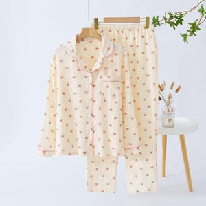 Cotton Pajama Set for Women – Soft Floral Sleepwear, Button Down PJs, Long Sleeve Loungewear, Lightweight Nightwear Gift