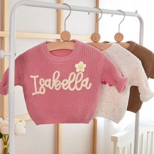 Suéter personalizado con nombre de bebé, jersey bordado a mano para niño pequeño, suéter personalizado con nombre y letra para nietos, primer jersey para bebé, regalo para mamá recién nacida