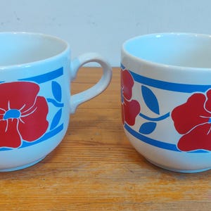 Vintage Pair of Kilncraft Mugs