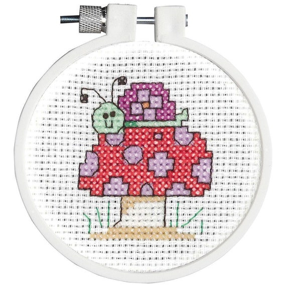 3-Inch Janlynn Kid Stitch 11 Count Doggie Mini Counted Cross Stitch Kit