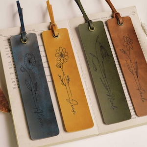 Marcador de cuero personalizado con nombre, regalos para lectores, marcapáginas con flor del mes de nacimiento para amantes de los libros, regalo para dama de honor