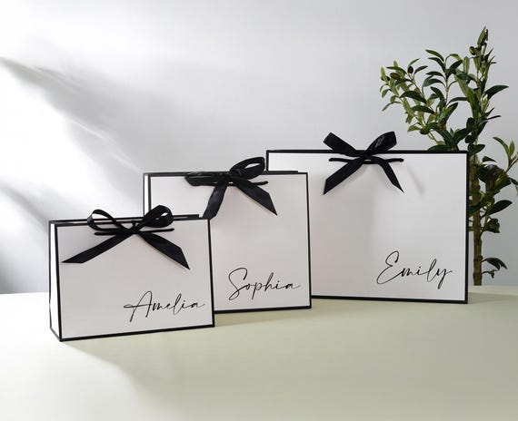 Personalized Bridesmaid Gift Bags, Wedding Gift Bags, Bachelorette Party Bag, Bridal Party Gift Bag, Thank You Gift Bags, Elegant Gift Bag