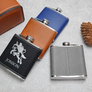 Cantil de couro gravado, presente personalizado para padrinhos, 177 ml