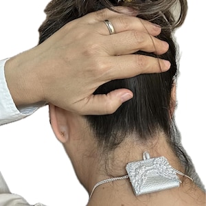 Necklace Clasp Cover: Anti-Snag Hair Protector