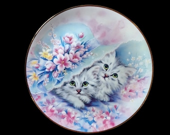Vintage Wedgwood "Cats in a Hat" plate collection by Kayomi, limited edition, Wedgwood, 1995 collection, Danbury Mint