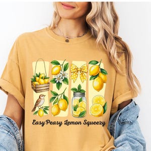 Easy Peasy Lemon Squeezy T-shirt Summer Vibe Lemonade Squeeze Vacation Lemon Lovers Funny Retro Lemon Summer Fruit Pun Tee