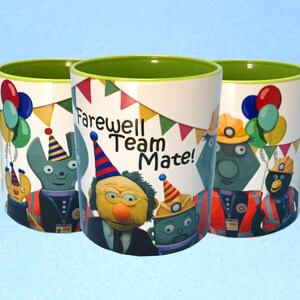Don't Hug Me I'm Scared - Work Party 11oz Ceramic Mug Yellow/Red/Green 'Farewell Team Mate' DHMIS Goodbye Leaving Pregnancy Present Gift