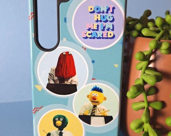 Don't Hug Me I'm Scared - Red Guy, Yellow Guy and Duck in Classroom Tough Phone Case Galaxy S23 Samsung