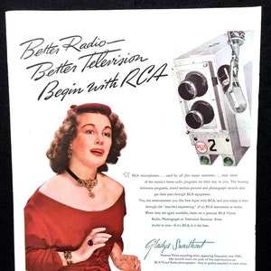 1945 RCA Victor Vintage Ad, Advertising Art, Magazine Ad, Print Ad, 1940&#39;s Radio, Advertisement, Great to Frame.