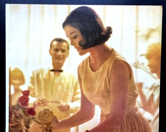 Anuncio de Kotex de 1962, impresión de revista vintage, arte de moda de los años 60