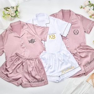 Bridesmaid Pajamas Set, Bridesmaids Matching PJs, Bachelorette Party, Bridesmaid Proposal, Satin Pajama Set, Bridal Shower Gifts, Pajama Set