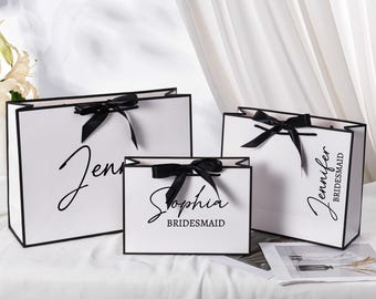 Personalized Bridesmaid Gift Bags, Custom Bow Tie Gift Bags, Bridal Party Elegant Gift Bag, Mother's Day, Maid of Honor Gift, Wedding Gifts