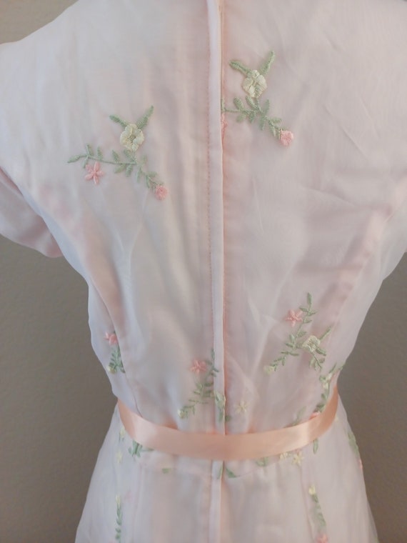 70s Jody of California Blush Pink Floral Embroide… - image 8