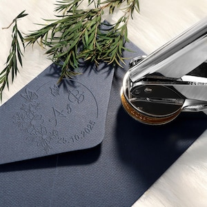 Personalisierter Monogrammpräger, 40 Designs, Benutzerdefinierter Initialienpräger, Hochzeitsstempel, Serviettenprägen, Benutzerdefiniertes Logostempel, Benutzerdefiniertes Logo