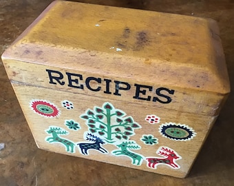 Vintage Recipe Box  / Handwritten Recipes and Blank Recipe Cards