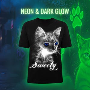Glow in the Dark Cat Shirt “Sweety” – Black Gothic Kitten T-Shirt with Neon Blue Eyes | Unisex Fantasy Animal Tee | Gift for Cat Lovers, UV