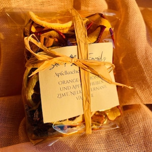 Potpourri z szarlotką w garnku | Naturalne owoce i przyprawy