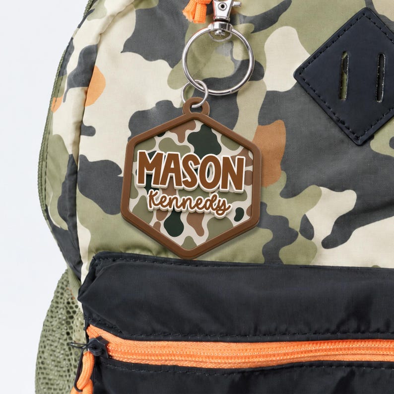 Custom Camo Backpack Name Tag, Backpack Keychain Gift for Kids Boys, Diaper Bag Tag, Camo Acrylic Keychain for Boys, Back To School Gift zdjęcie 7