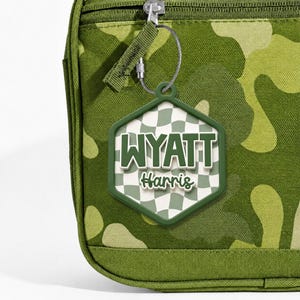 Custom Camo Backpack Name Tag, Backpack Keychain Gift for Kids Boys, Diaper Bag Tag, Camo Acrylic Keychain for Boys, Back To School Gift zdjęcie 8