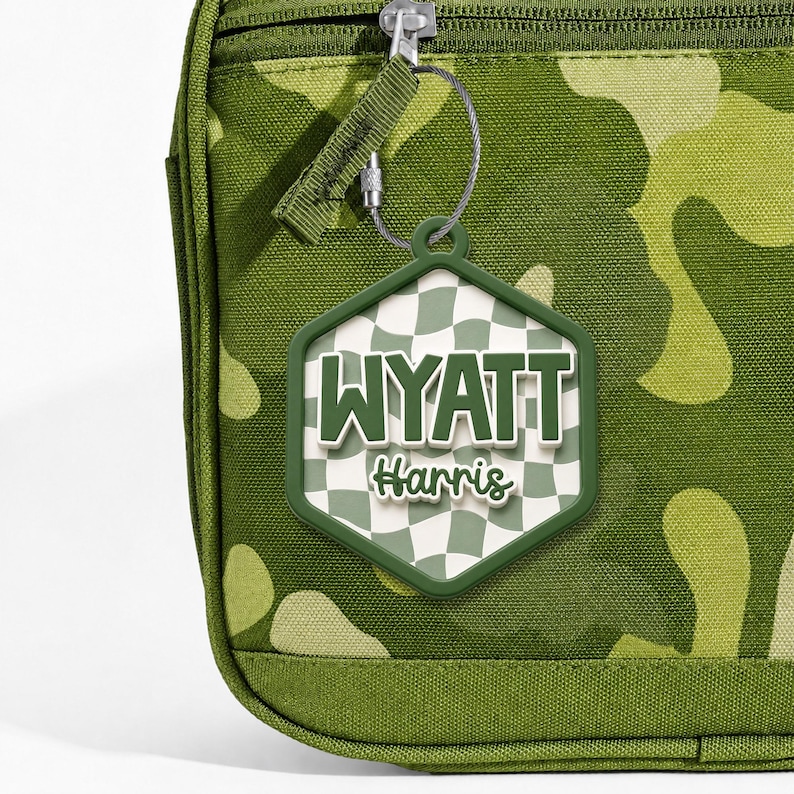 Custom Camo Backpack Name Tag, Backpack Keychain Gift for Kids Boys, Diaper Bag Tag, Camo Acrylic Keychain for Boys, Back To School Gift zdjęcie 8