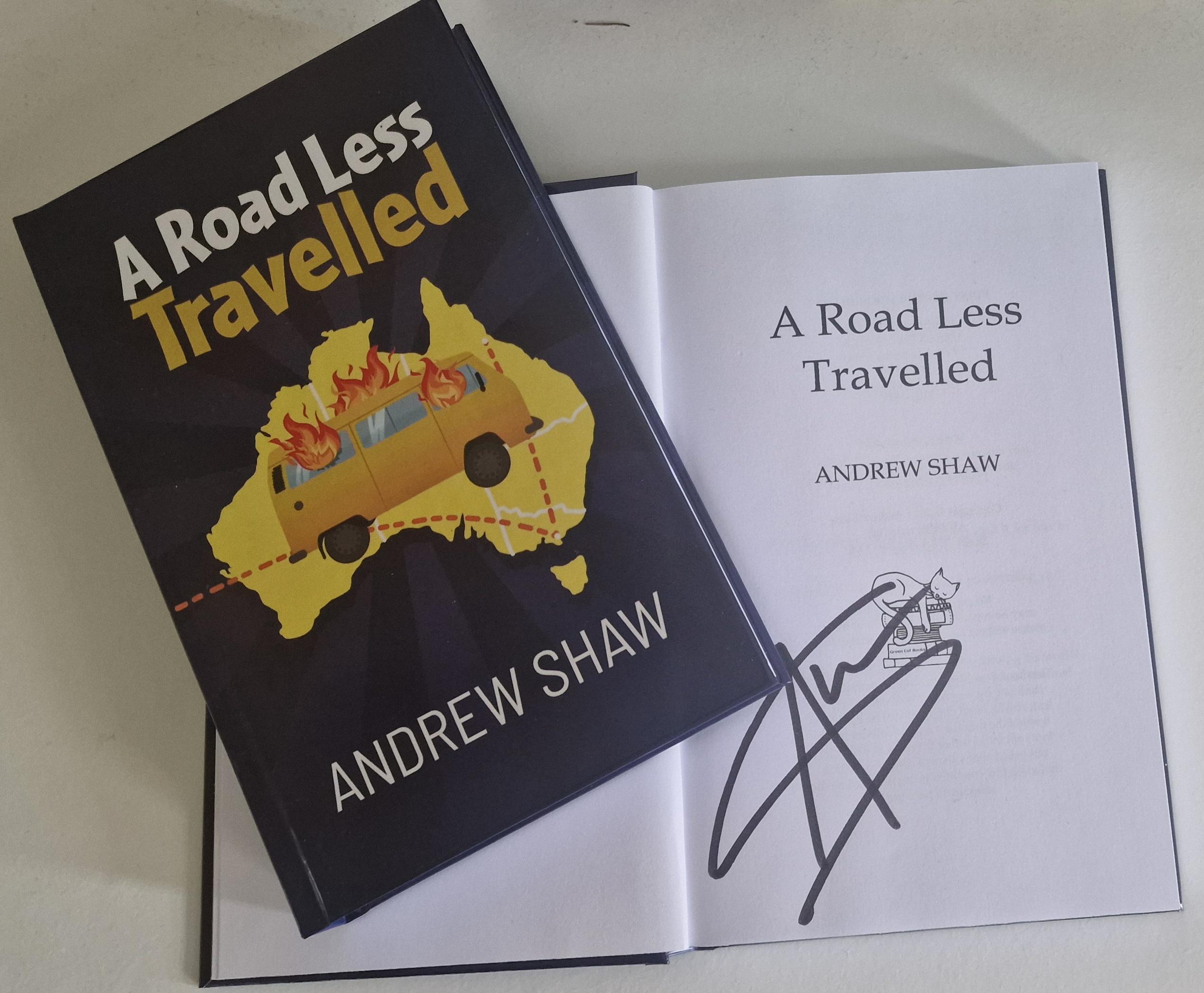 Het cadeau voor iemand die alles al heeft.... Gesigneerde, gelimiteerde 1e editie van A Road Less Traveled - Hilarische reisherinneringen - Uniek kerstcadeau