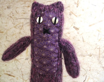 Purple Knitty Kitty