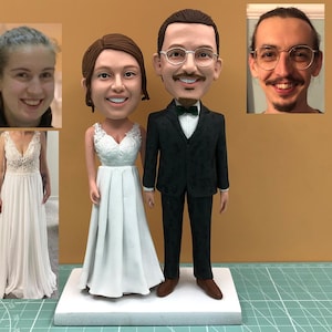 Customized wedding bobbleheads, wedding cake topper favors, celebration wedding favors, couples custom figurines, couples gifts,Cake Toppers